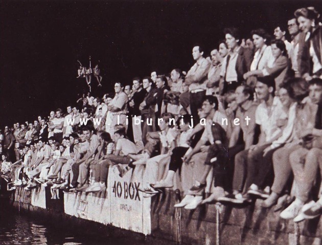 Liburnija.net: Sredina '80 - publika na vaterpolo utakmicama @ plivalište Volosko