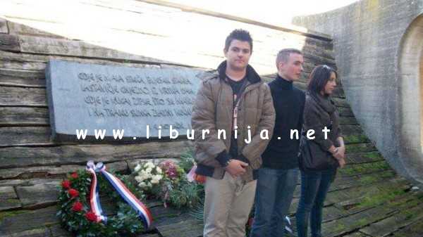 Liburnija.net: Polaganje vijenaca @ Jasenovac