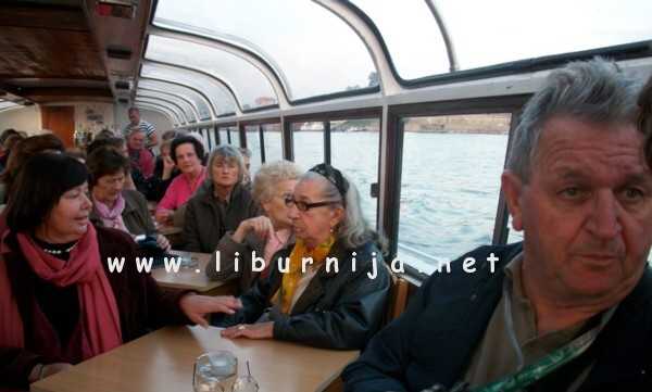 Liburnija.net: Opatijci ispunili brod kojim su razgledali Beograd sa riječne strane - Savom i Dunavom