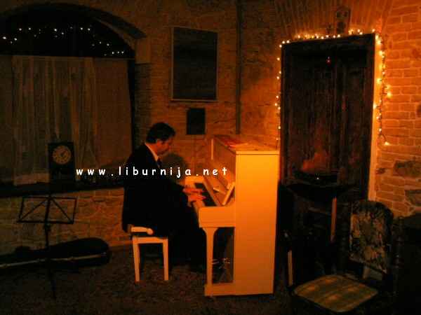 Liburnija.net: Blagdanski koncert profesora i učenika Glazbene škole Tarla @ Opatijski portun