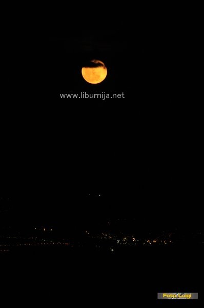 Liburnija.net: Noćas je k'o lubenica pun mjesec iznad Opatije…