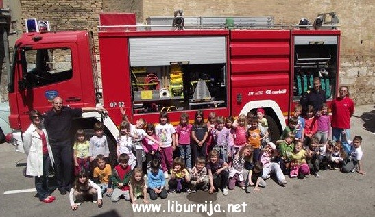 Liburnija.net: Klinci iz vrtića Volosko u posjeti vatrogascima @ Opatija