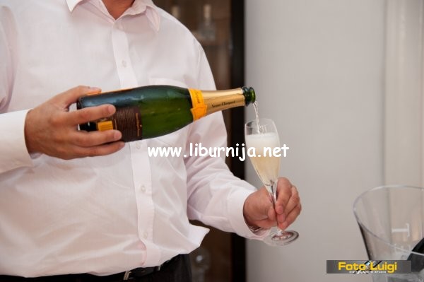 Liburnija.net: Predavanje Vin de Champagne @ Ugostiteljska škola Opatija