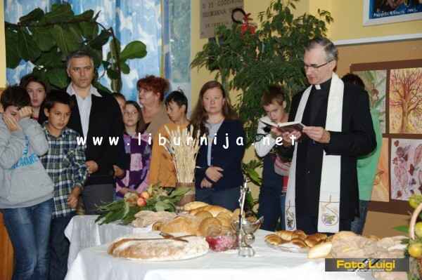 Liburnija.net: Obilježen Dan kruha @ Osnovna škola Rikard Katalinić Jeretov