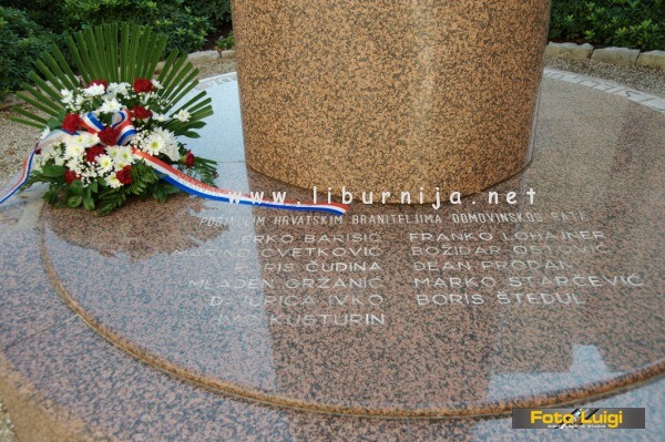 Liburnija.net: u sjećanje na Vukovar - grad heroj... @ Opatija