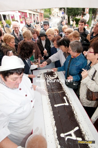 Liburnija.net: Rezanje Carske torte od 15 metara @ Opatija