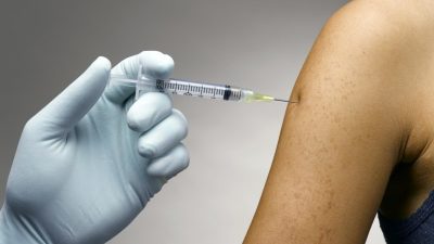 Od ponedjeljka počinje cijepljenje opće populacije na području PGŽ