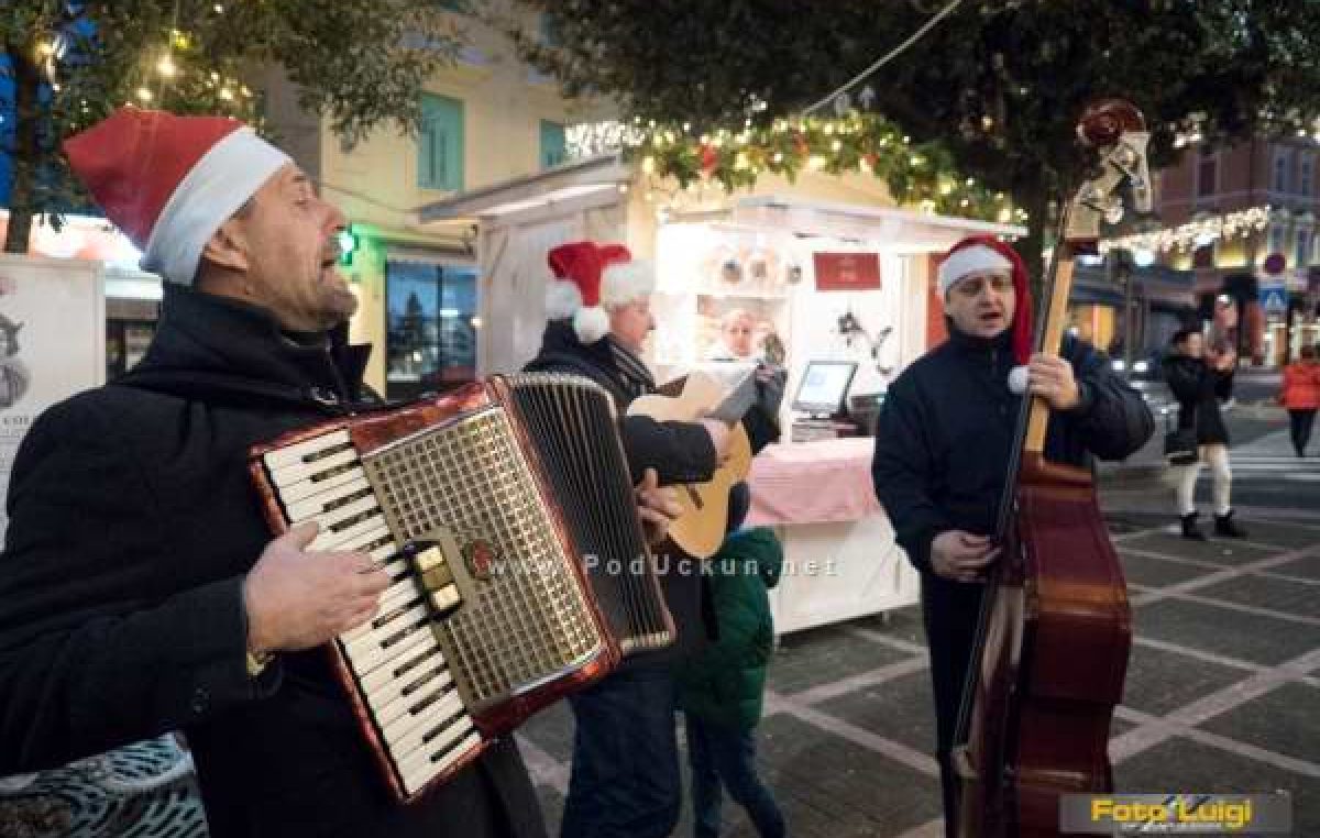 Preporuka o radnom vremenu ugostitelja tijekom trajanja božićnih i novogodišnjih blagdana  @ Opatija