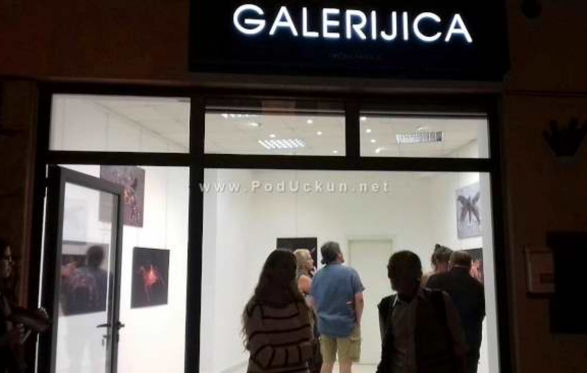 U Galerijici općine Matulji otvara se izložba skulptura iz ciklusa “Monstrance” umjetnika Nevena Bilića