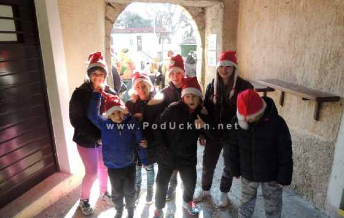 Ne propustite obiteljsku potragu za božićnom čarolijom @ Lovran, Opatija