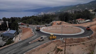 FOTO Radovi uskoro gotovi – Počelo asfaltiranje novoizgrađenog rotora na Kuku