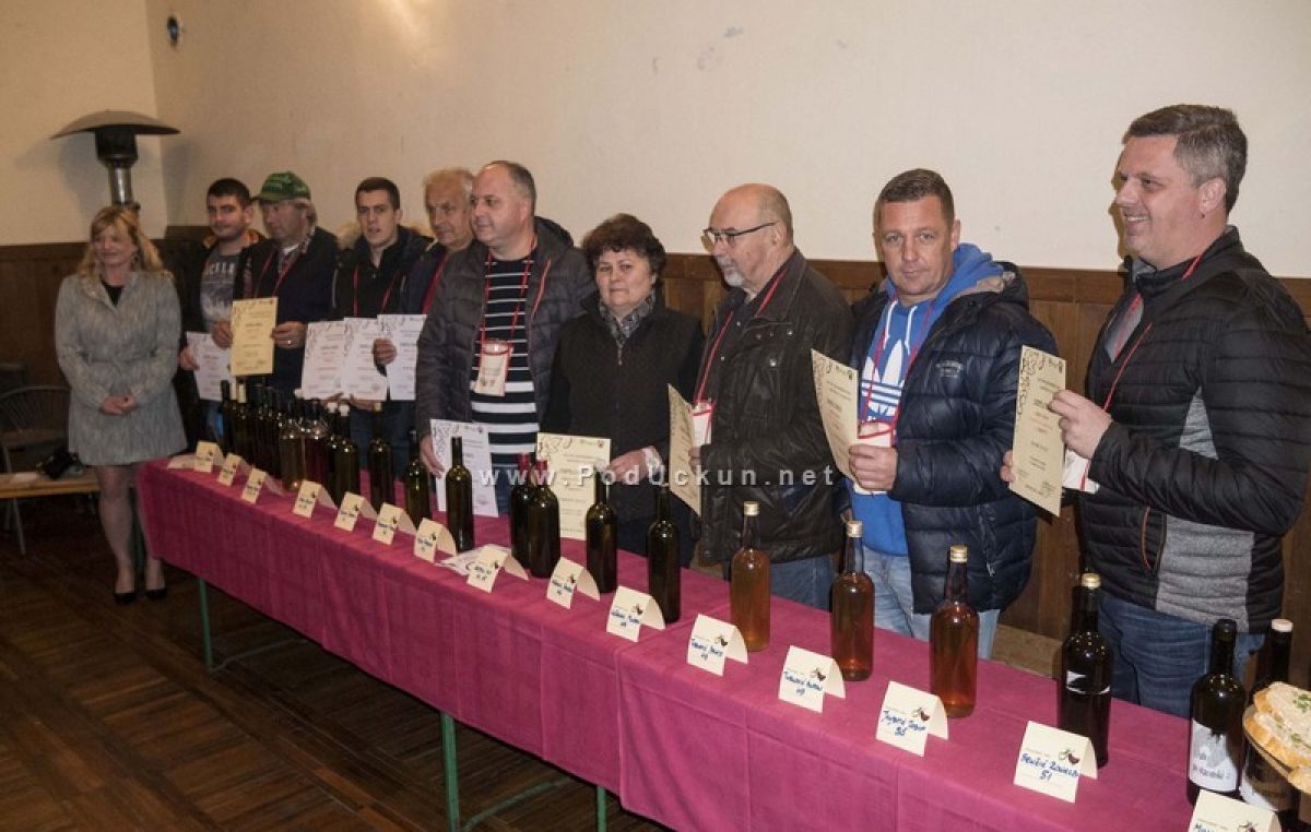 FOTO: Martinja va Lignje – Održana smotra vina Liburnije