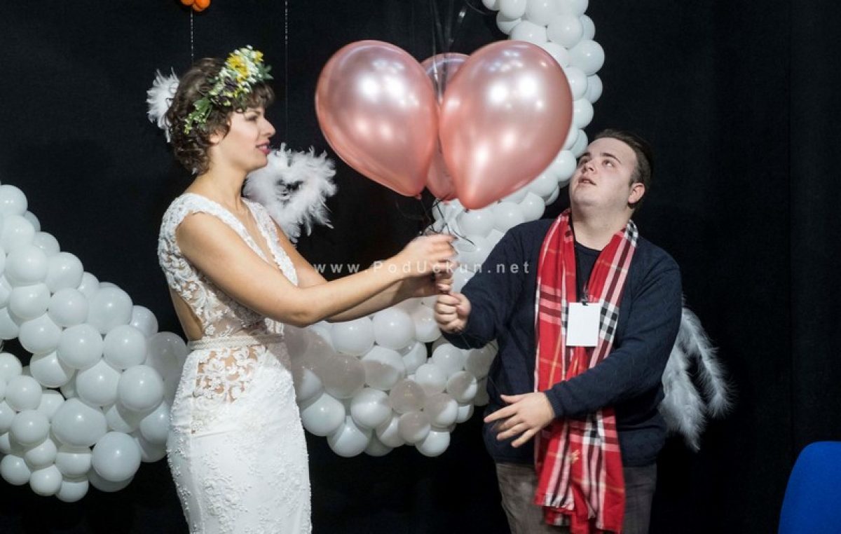 FOTO/VIDEO: Sajam vjenčanja i modna revija poznatih Hrvatica oduševili posjetitelje @ Opatija