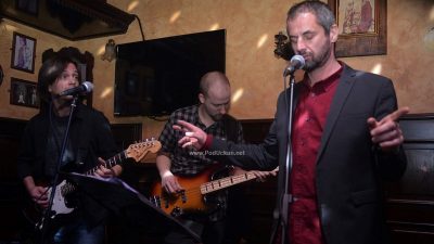 FOTO Riccardo Staraj sa svojim Midnight Blues Bandom ispunio River pub ‘blues energijom’