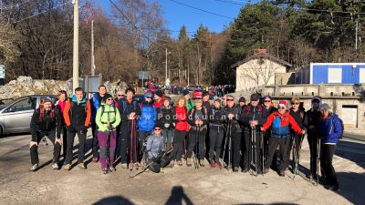 Tradicionalni planinarski pohod – Dvjestotinjak planinara na vrhu Učke nazdravilo Novoj 2019. godini