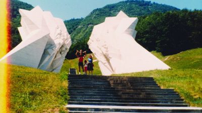 Izložba ‘Putevima revolucije: memorijalni turizam u Jugoslaviji’ ove subote u Lipi