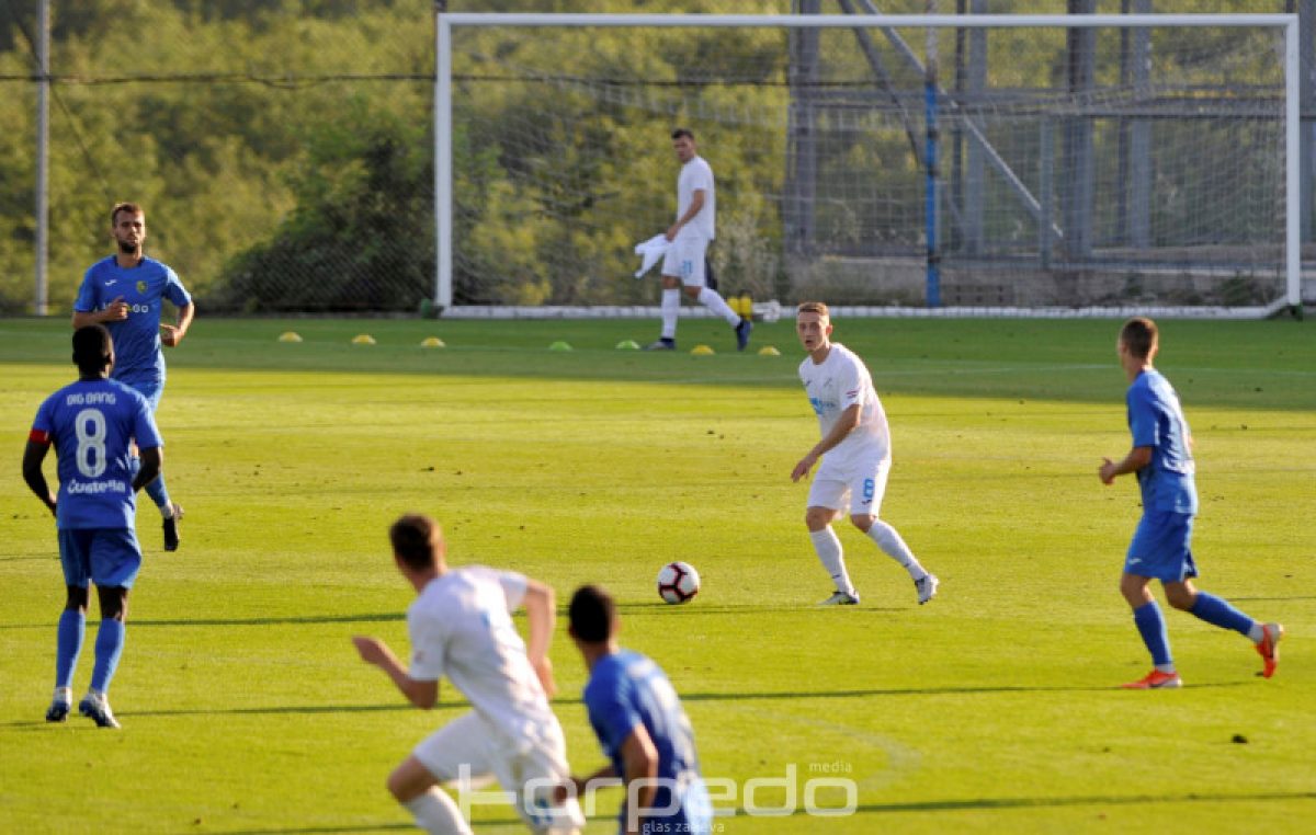 FOTO Uspješna premijera Rijeka pobjedom 3:1 nadmašila slovenski Bravo u prvoj pripremnoj utakmici @ Rujevica