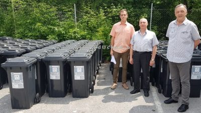Stare baje odlaze s javnih površina – Građani Lovrana pozvani da preuzmu nove spremnike za otpad