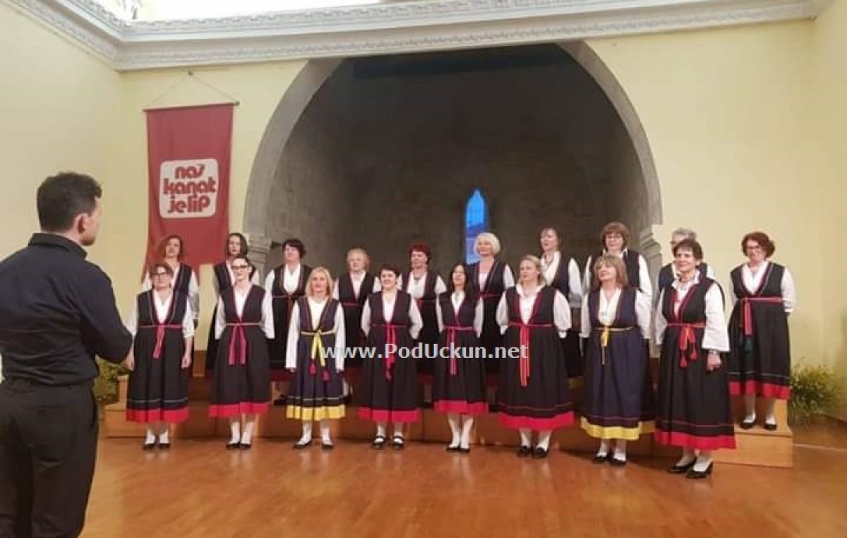 Susret zborova ‘Naš kanat je lip’: KUD Učka Matulji nagrađen za najbolju izvedbu skladbe na istarskoj ljestvici