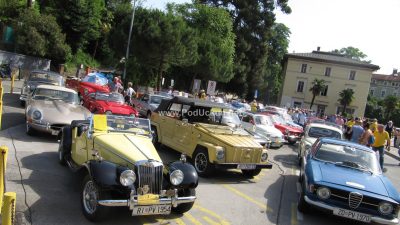 FOTO Jubilarni opatijski skup povijesnih vozila – Najstarije vozilo 81, a vozač 83 godine