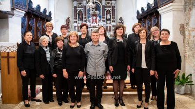 Svečanim koncertom Župnog zbora sv. Jurja obilježena deseta godišnjica postojanja i djelovanja zbora Opatijskog dekanata @ Brseč