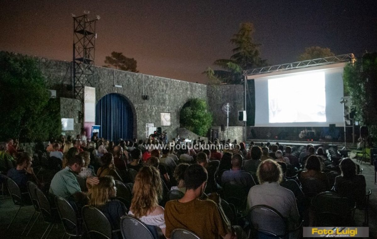 LFF 2019. – Filmovi ‘Tusta’, ‘PLUF!’ i ‘Na vodi’ ispunili malu Ljetnu pozornicu @ Opatija