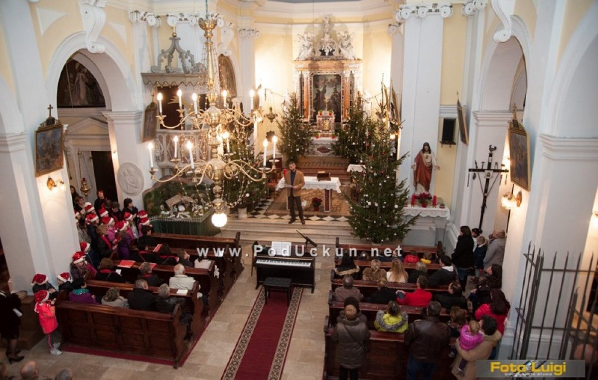 Ove nedjelje ne propustite Božićno-novogodišnji koncert @ Mošćenice