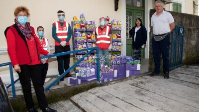 FOTO GDCK Opatija uručio slatke donacije štićenicima Doma za nezbrinutu djecu, DND-u Opatija te UOI Opatija