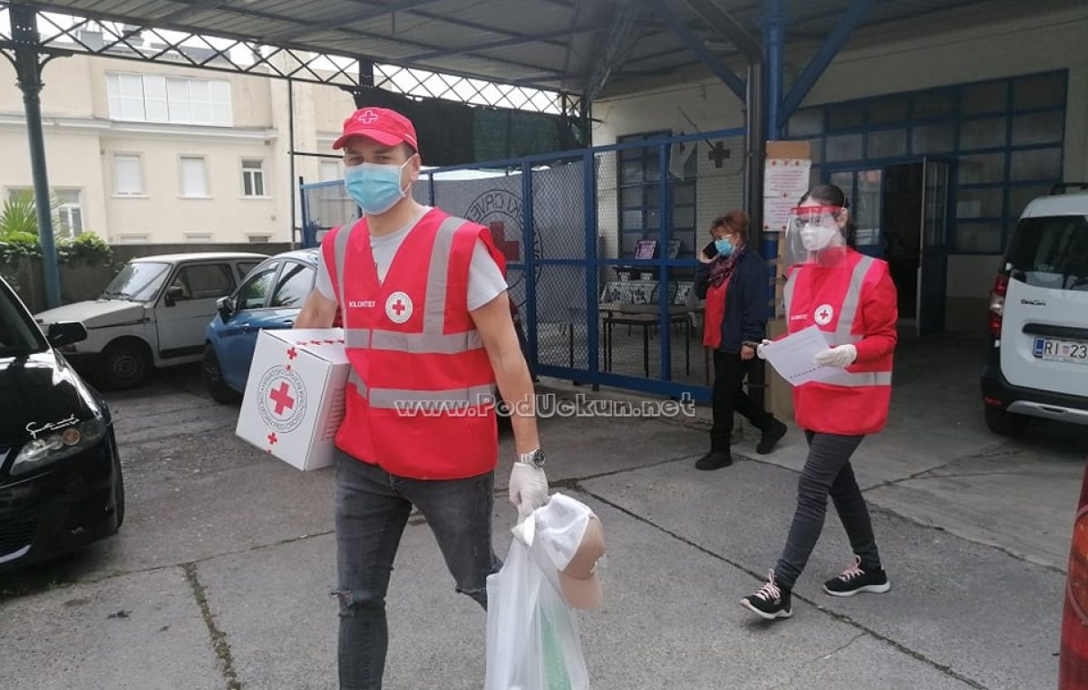 Tjedan Crvenog križa: Moja volonterska priča – Mario Stipanović i Suzi Petričić