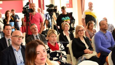 Ministar turizma Gari Capelli u Opatiji potpisao bespovratna sredstva Regionalnom centru kompetitivnosti