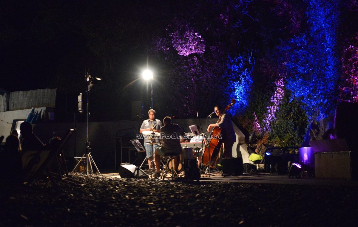VIDEO/FOTO JazzObala Quartet ovacijama ispraćen s Morskog prasca