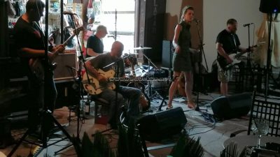 U OKU KAMERE E viva blues Istre i Kvarnera – Sjajni East trance blues band zaključio koncertni serijal u caffe baru Velebit