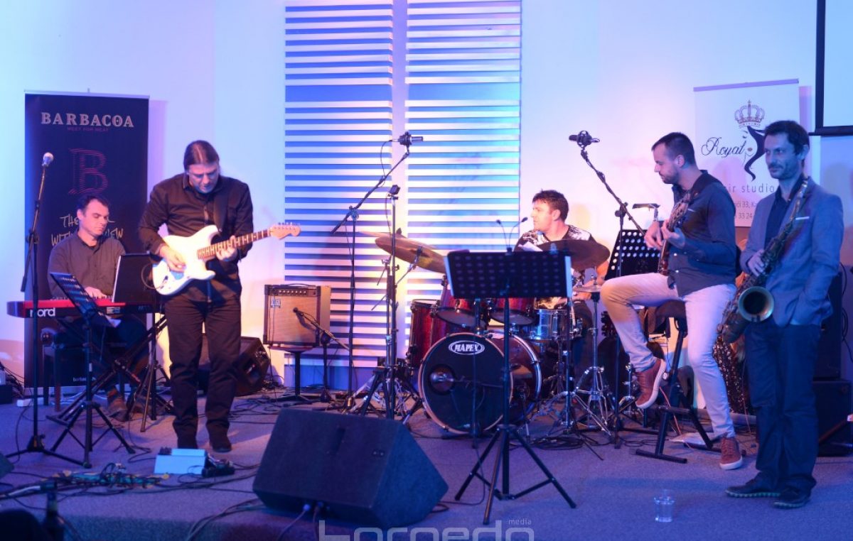 FOTO/VIDEO Bruno Mičetić quintet predstavio novi album i oduševio publiku svojim jazz fusionom