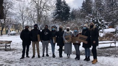 FMTU proveo humanitarnu akciju – Uručena računala studentima iz Petrinje