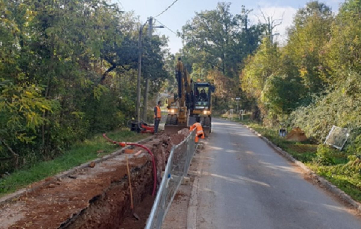 Nastavlja se izgradnja kanalizacijske mreže Visoke zone Lovrana – stanovnici   dobivaju 80 novih priključaka na sustav odvodnje