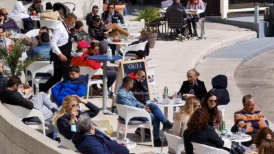 [FOTO] Tijekom produljenog vikenda u Opatiji je ostvareno 1500 turističkih dolazaka