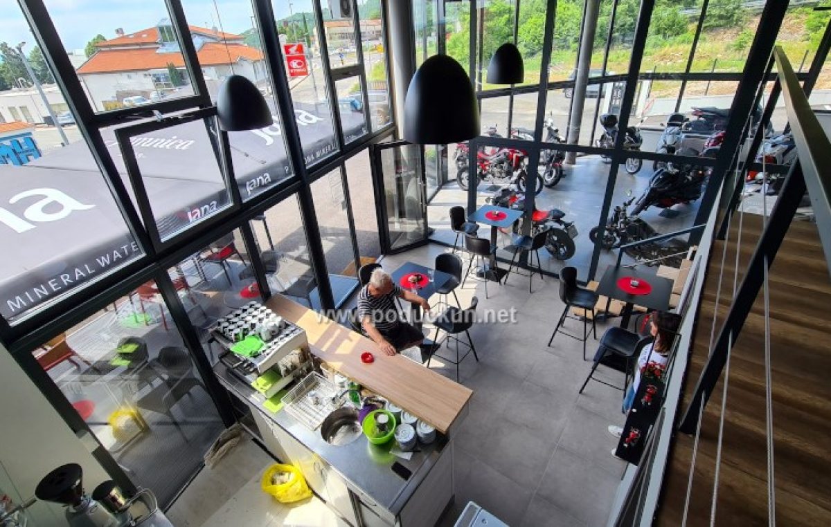 [FOTO] Otvoren Caffe bar MX u sklopu centra Moto Matušić
