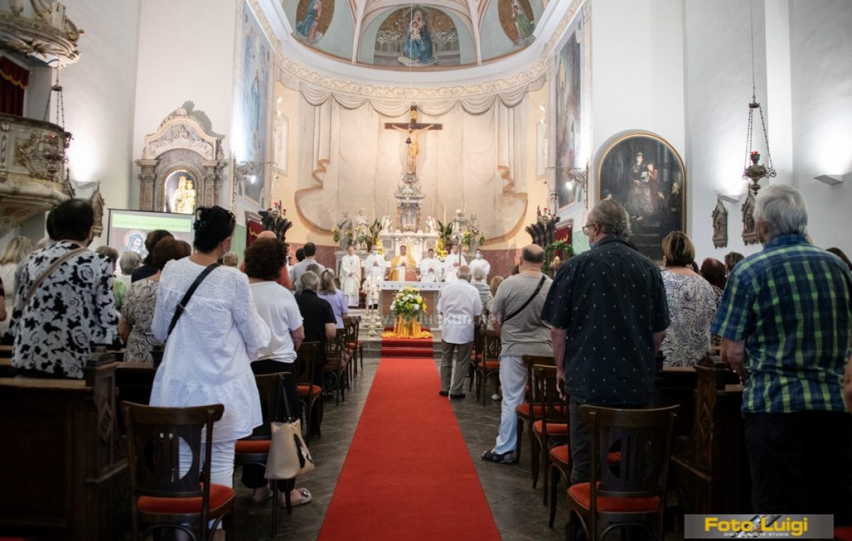 [FOTO] Održana proslava svetkovine sv. Joakima i Ane u Voloskom