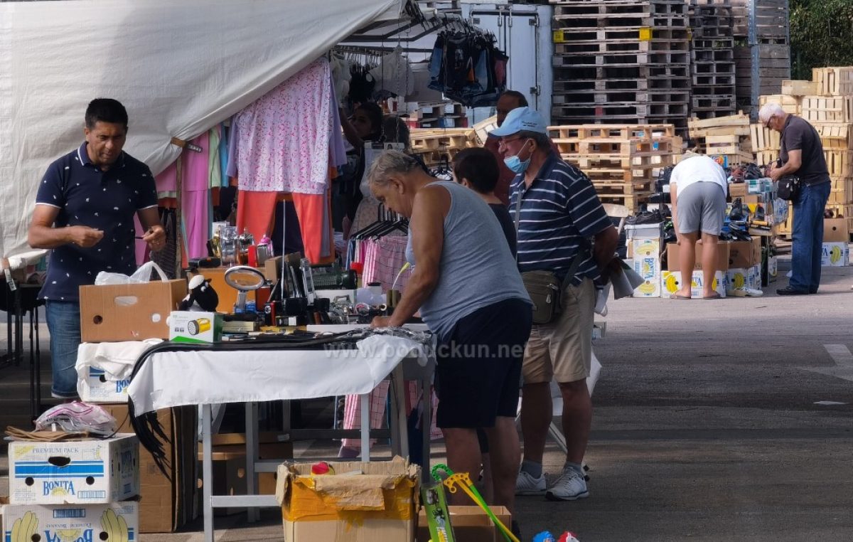 [VIDEO/FOTO] Sajam robe široke potrošnje okupio veliki broj trgovaca @ Matulji