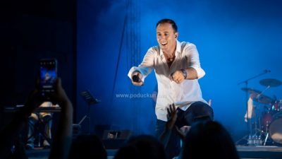 [VIDEO/FOTO] Sergej Ćetković ponovo oduševio nastupom na Ljetnoj pozornici @ Opatija