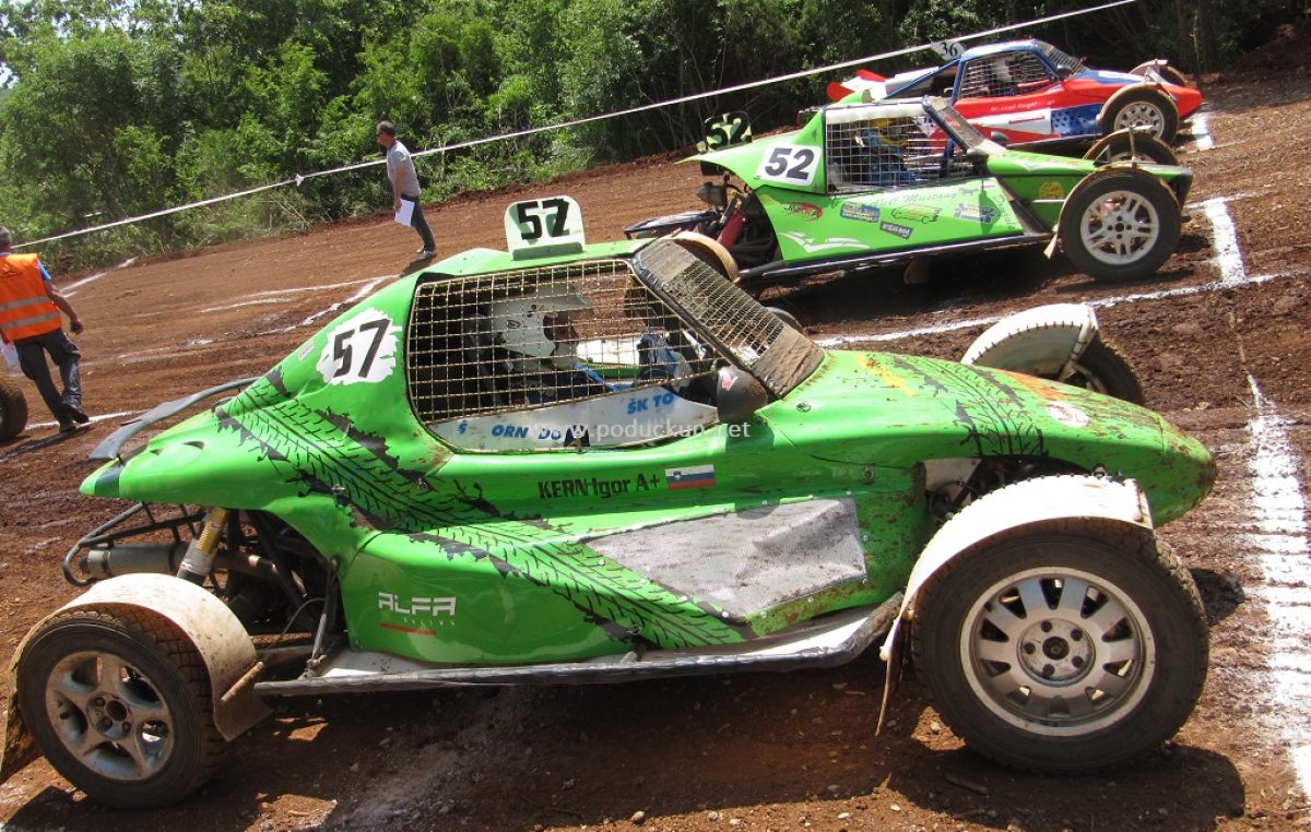 Autocross u Gambetićima – Nova uzbuđenja začinjena prašinom