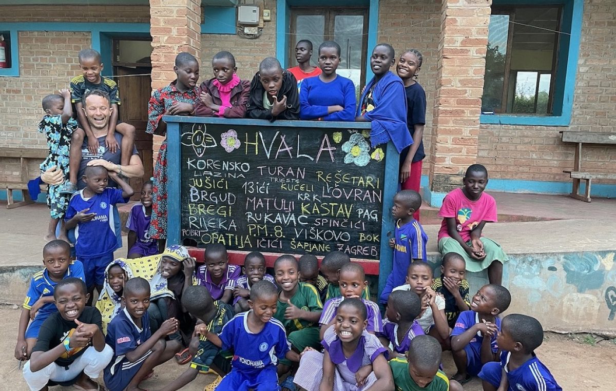 Kidogo ni mengi – I malo je puno: Uključite se za djecu u Tanzaniji!