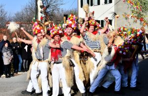 [FOTO/VIDEO] Tradicionalnim posjetom Zvonećanon, Rukavački zvončari otvorili sezonu pohoda @ Rukavac